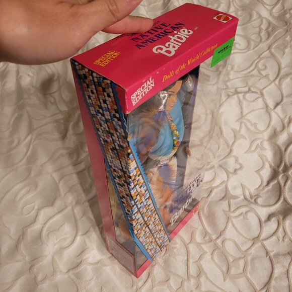 Native American 2nd in Series Dolls of the World Barbie - Picture 5 of 17